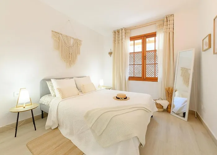 Home2rest At Gigantes - 1 Min To Beach, Restaurants, Center - 1bdr * Acantilado de los Gigantes